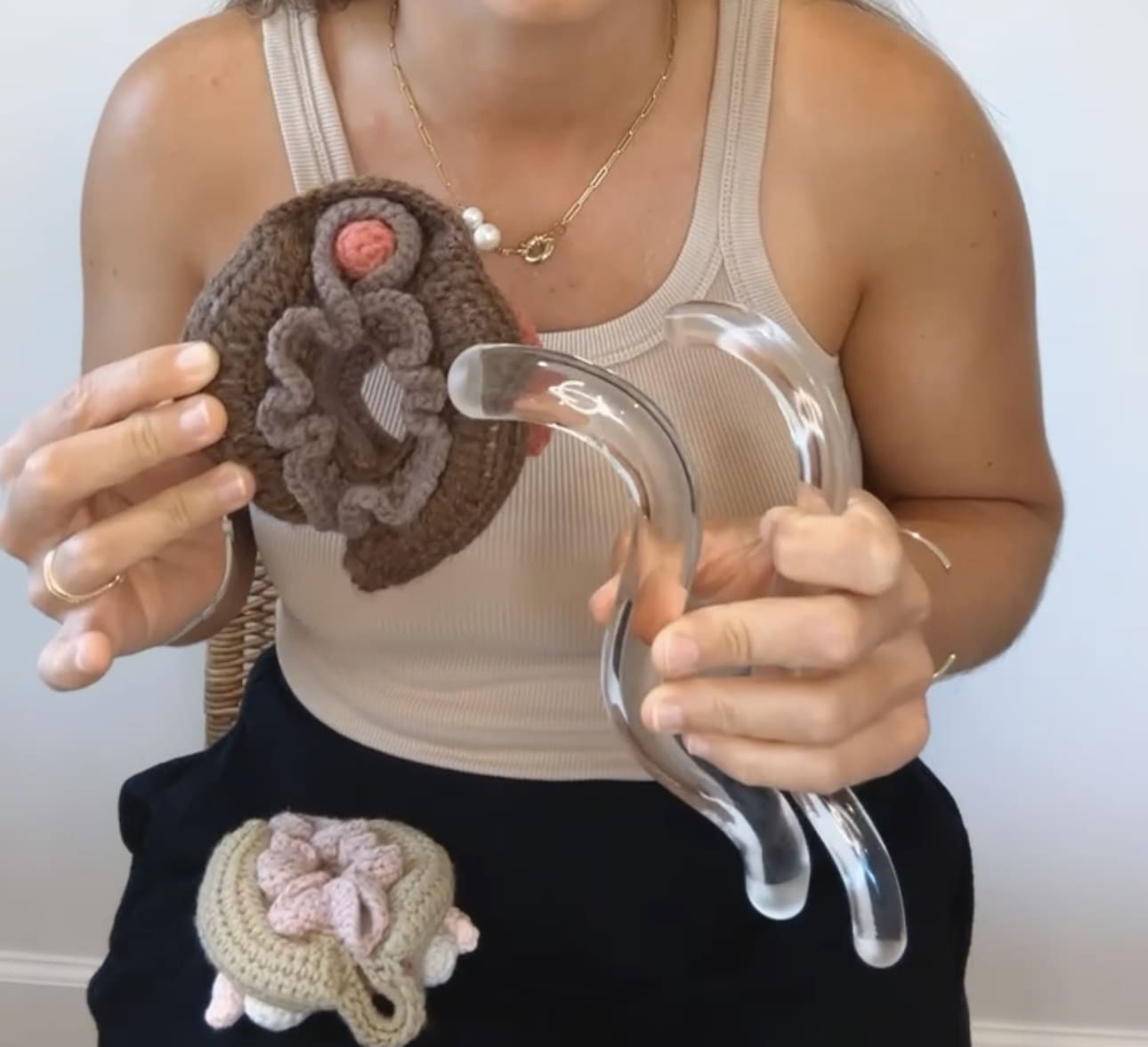 PELVIC WAND